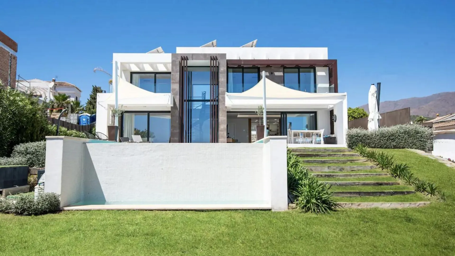 Top Sea + Golf View Villa With Heated Pool Rdr378 Estepona